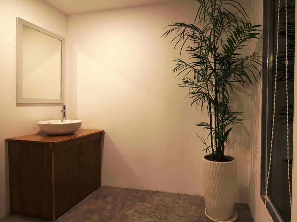 Emis Hotel Phu Quoc Exterior photo