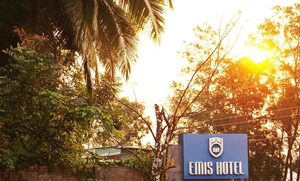 Emis Hotel Phu Quoc Exterior photo